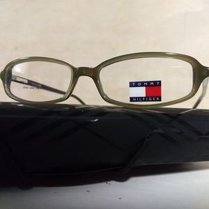 Tommy Hilfiger Glasses Frame